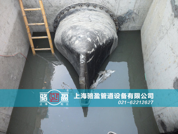 四川省自貢市富順縣法蘭式<a href=http://www.xbkjo.com/ target=_blank class=infotextkey><a href=http://www.xbkjo.com target=_blank class=infotextkey>鴨嘴閥</a></a>安裝現場