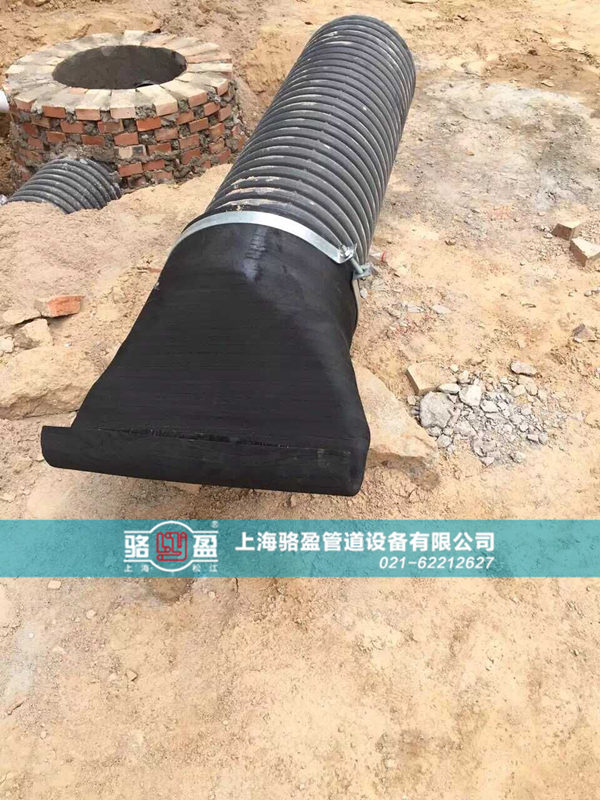 卡箍法蘭式<a href=http://www.xbkjo.com/ target=_blank class=infotextkey><a href=http://www.xbkjo.com target=_blank class=infotextkey>鴨嘴閥</a></a>安裝現(xiàn)場